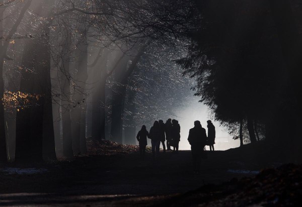 Foto van wandelaars op Planken Wambuis